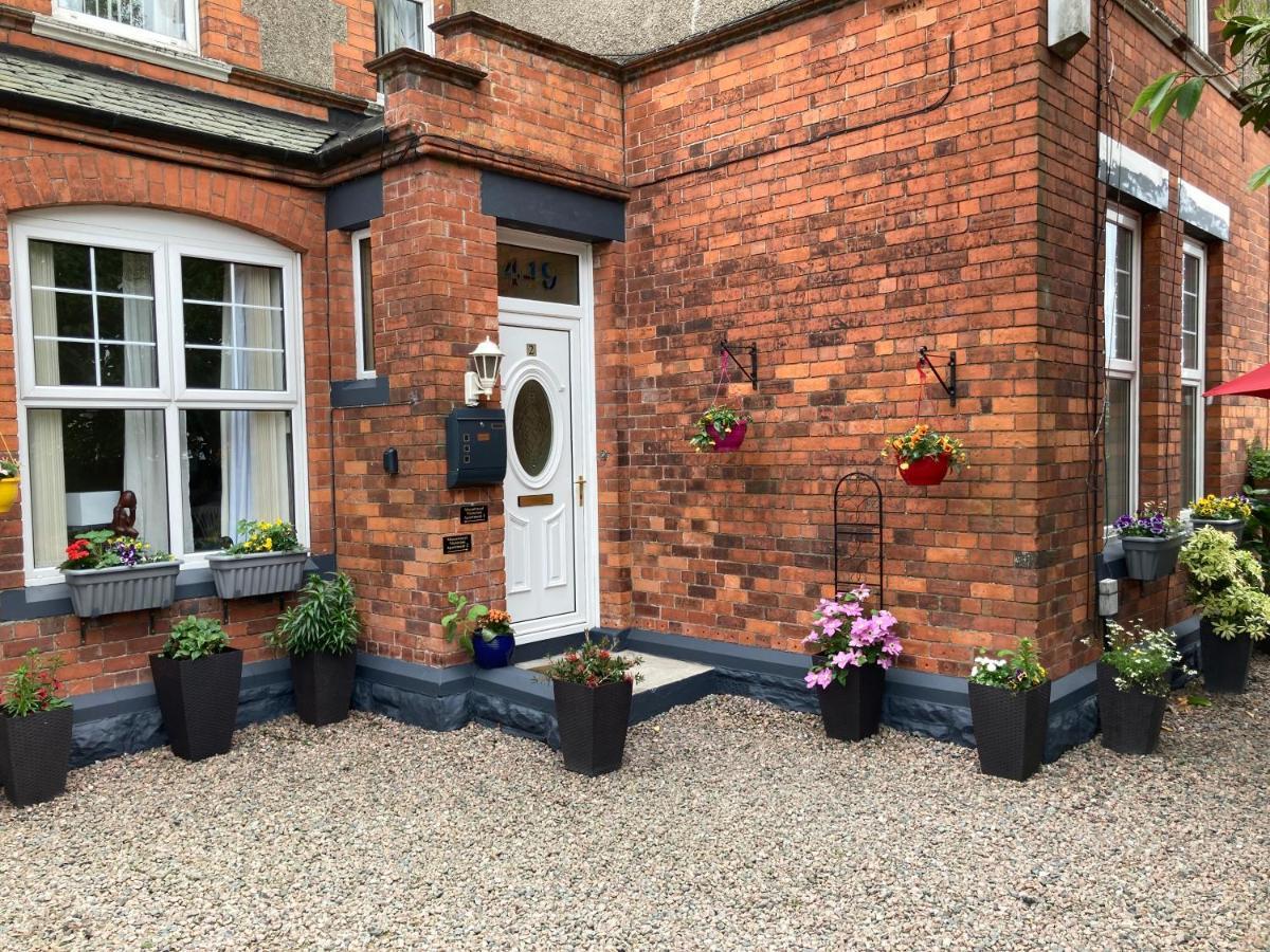 Mountroyal Victorian Studio Self Catering Apartment 3 Belfast Bagian luar foto