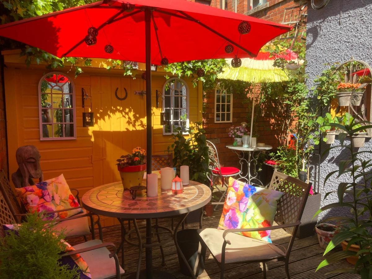 Mountroyal Victorian Studio Self Catering Apartment 3 Belfast Bagian luar foto