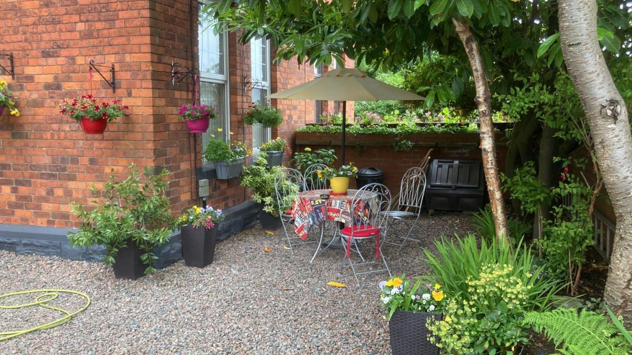Mountroyal Victorian Studio Self Catering Apartment 3 Belfast Bagian luar foto